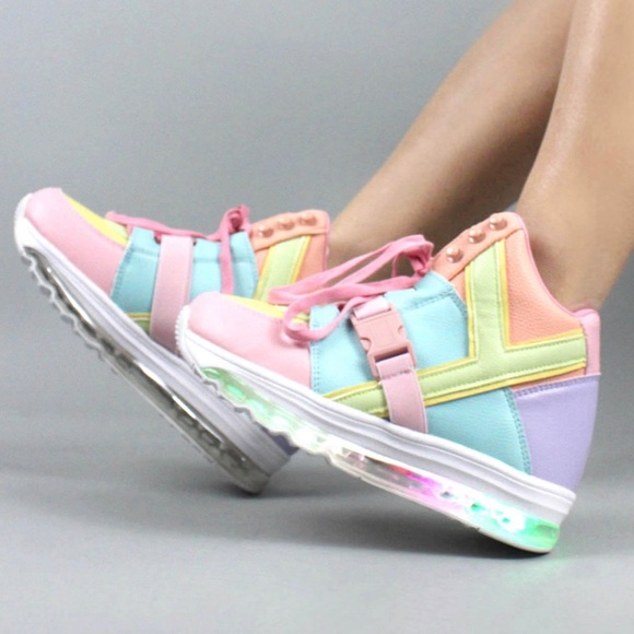 yru pastel sneakers